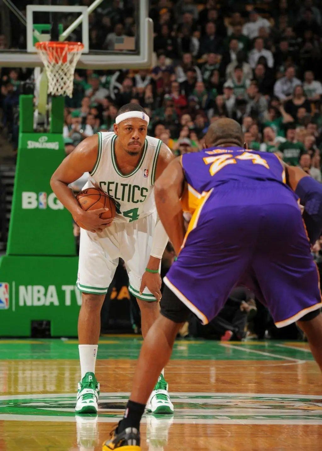 往引人注目 往引人注目